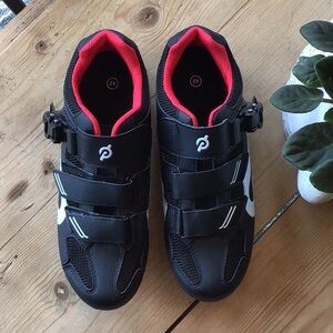 Peloton Cycling Shoes Black and Red Size 42